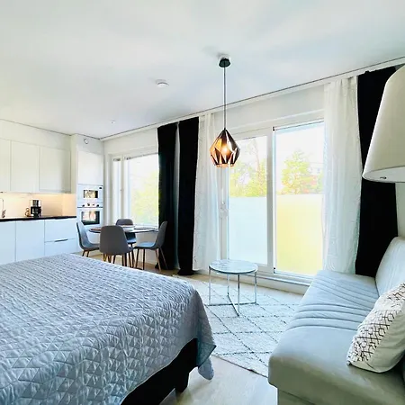 Cozy Studio, Easy Access To And Near Shopping Center شقة