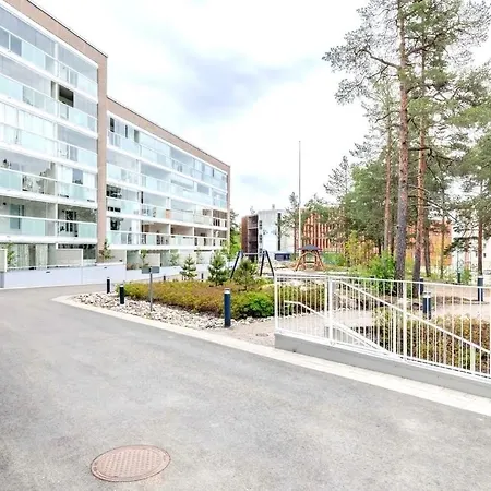 Cozy Studio, Easy Access To And Near Shopping Center شقة *