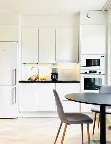 Cozy Studio, Easy Access To And Near Shopping Center